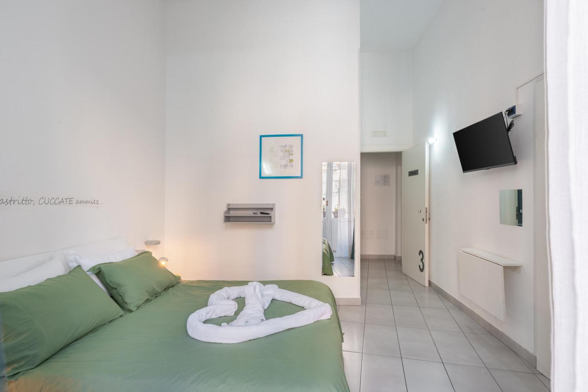 Nina Suites Neapel Exteriör bild
