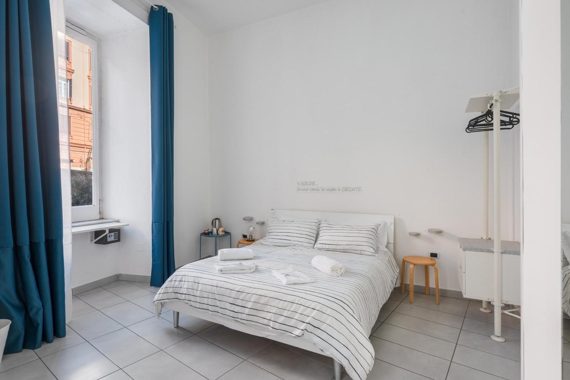 Nina Suites Neapel Exteriör bild